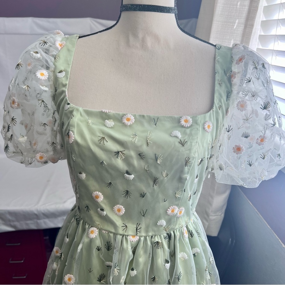 Sugar Thrillz Dollskill Faircore whimsy pastel green daisy mini dress - Picture 5 of 13